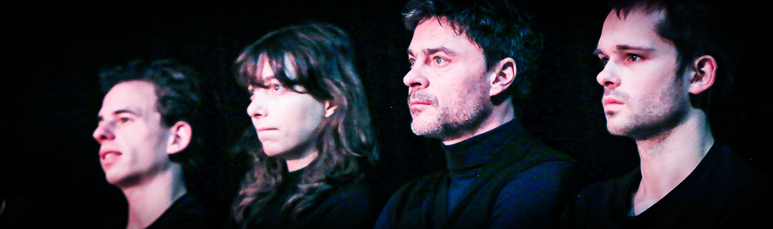 Un atelier théâtre à Paris.