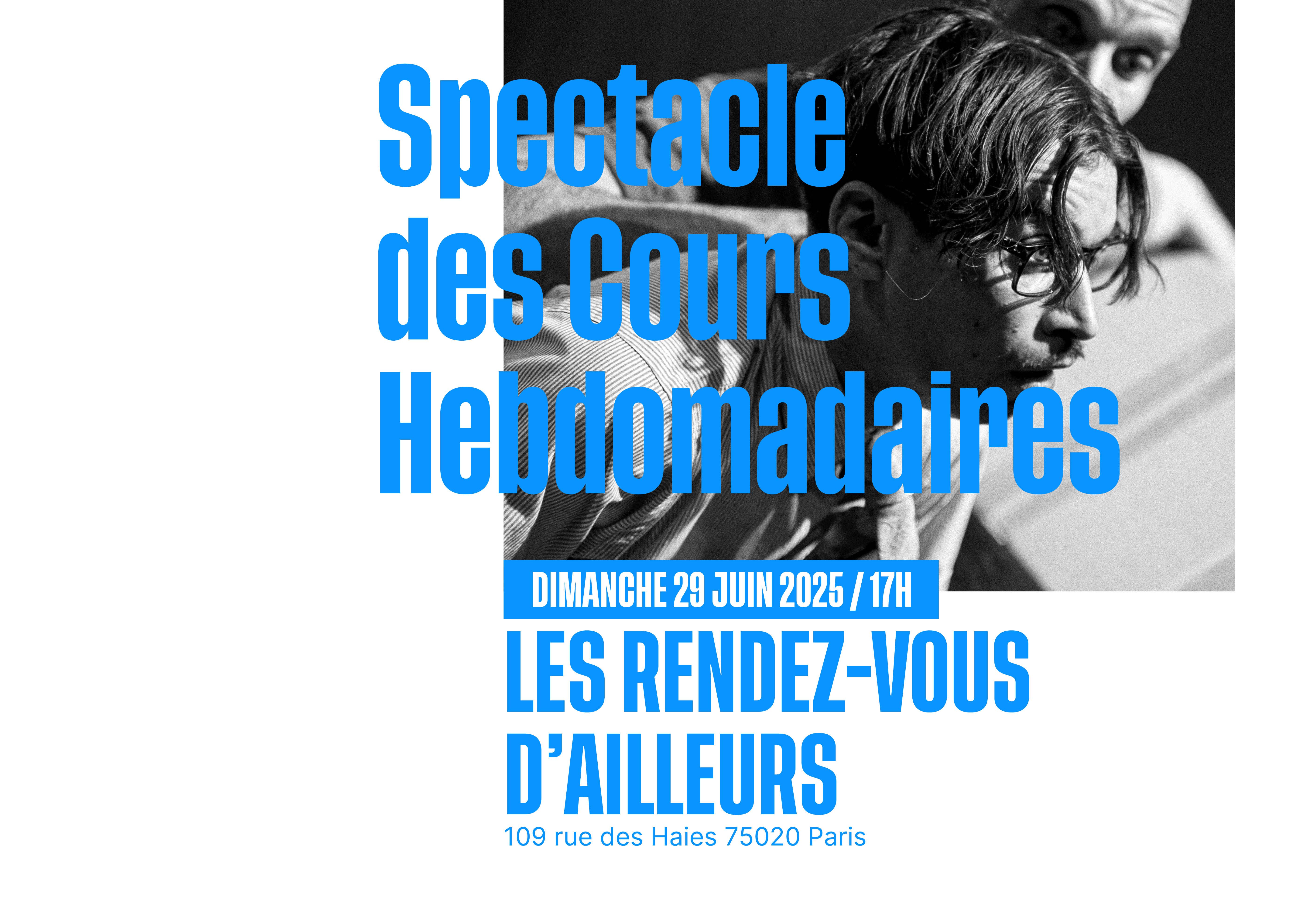 Spectacle d'un cours de théâtre à Paris.