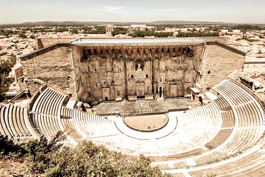 Le théâtre antique d'Orange (France).